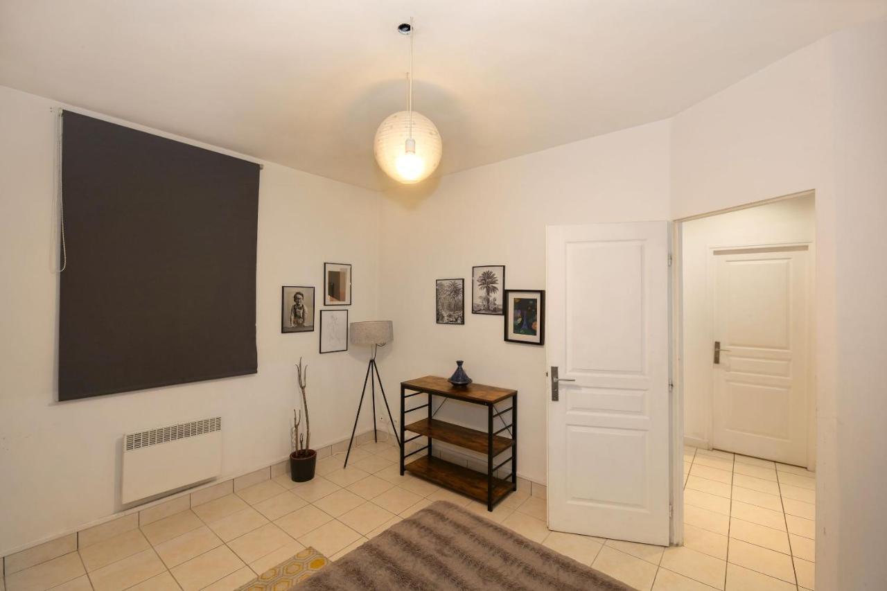 Appartement Familial Proche Des Commerces - 8P Paris Luaran gambar